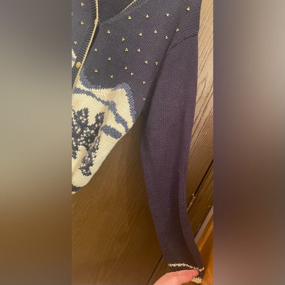 Christopher & Banks Vtg Hand Embroidered Blue Christmas Sweater Cardigan L - Picture 6 of 12